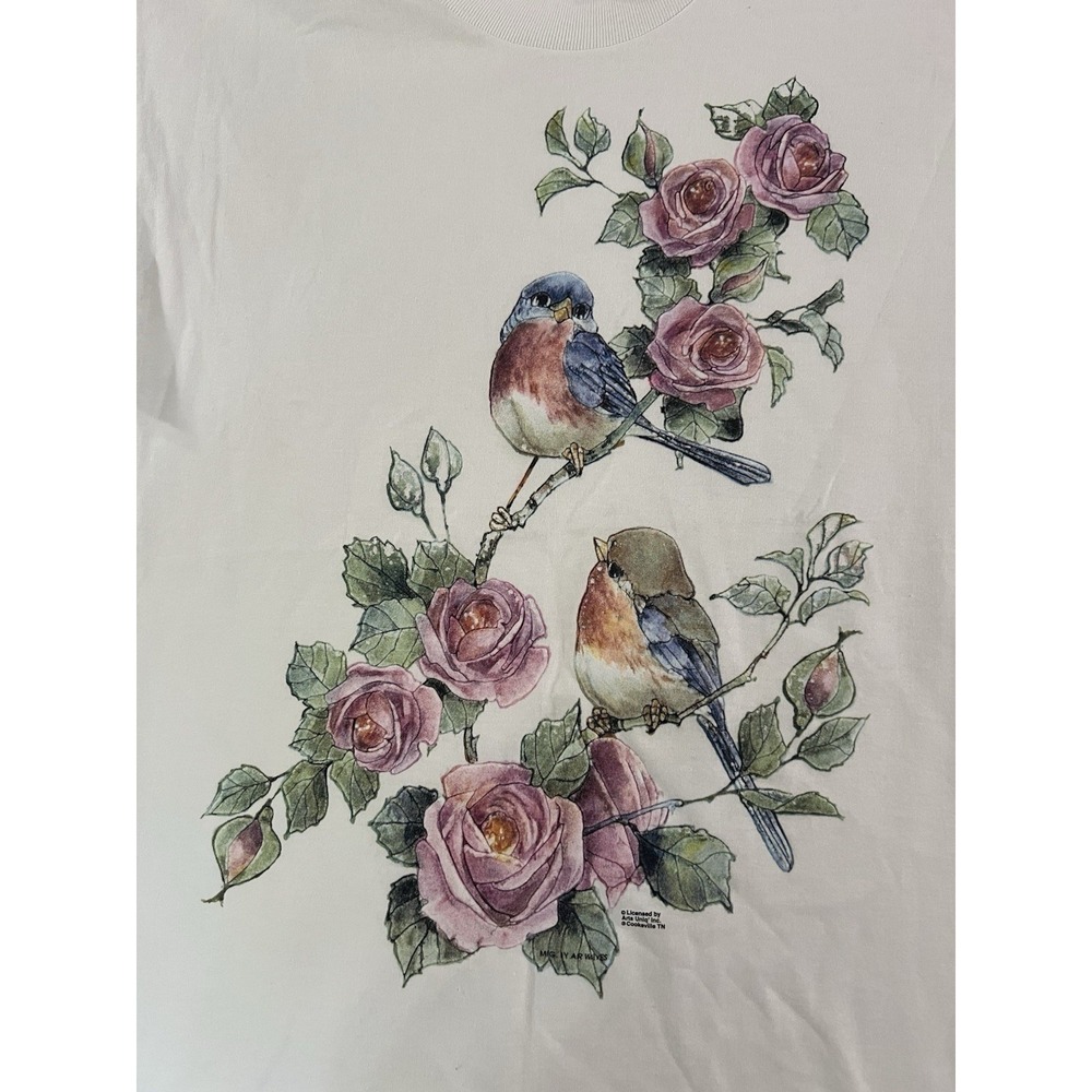 Vintage 1990's Airwaves Bird Nature Roses Tshirt Medium Grandmacore Cottage Core